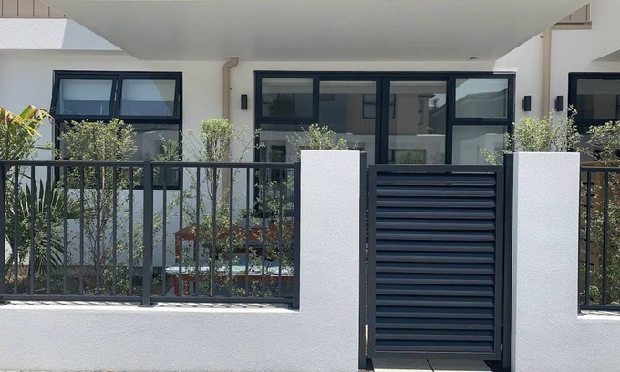 Orewa Apartment | 2 Bedroom Apartment, Close to Beach, Ground Floor