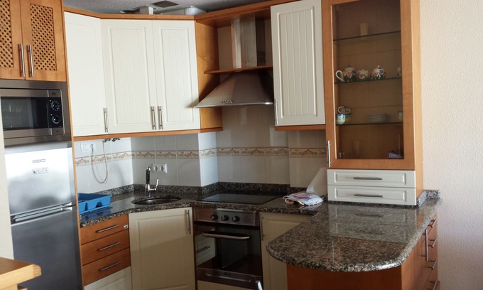 San Vicente de la Barquera Apartment | 2 BEDROOM APARTMENT ON THE PLAYA DEL MERÓN