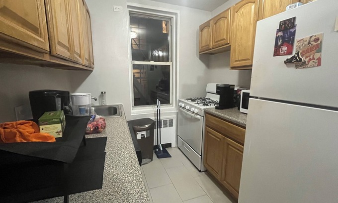 Inwood Apartment | 2-bedroom apartment in quiet charming Upper Manhattan New York Location.