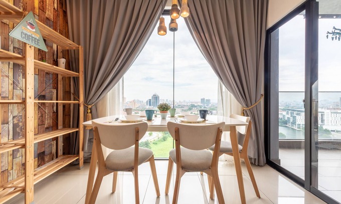 Petaling Jaya Condo | 2 BEDROOM APARTMENT 2-4 PAX @ SUNWAY PYRAMID & SUNWAY LAGOON