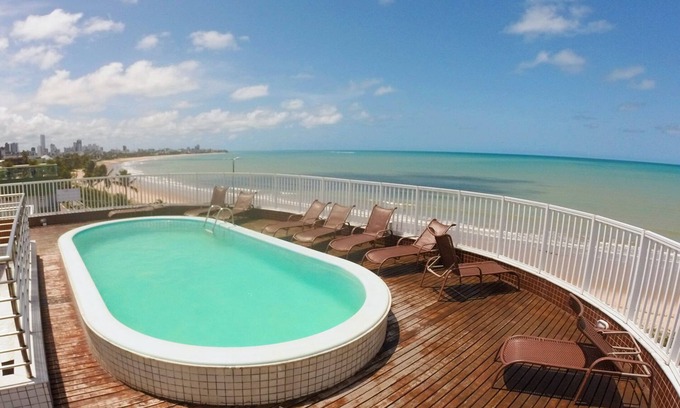 Manaira Apartment | 2-bedroom apartment on the seafront in Manaíra