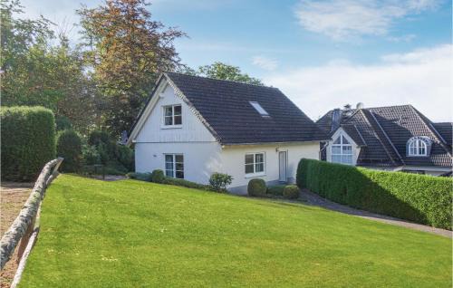 Attendorn House | 2 Bedroom Awesome Home In Attendorn