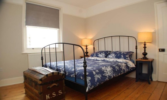 St Leonards-On-Sea Apartment | 2 Bedroom Boutique Maisonette on Kings Road, St Leonards on Sea