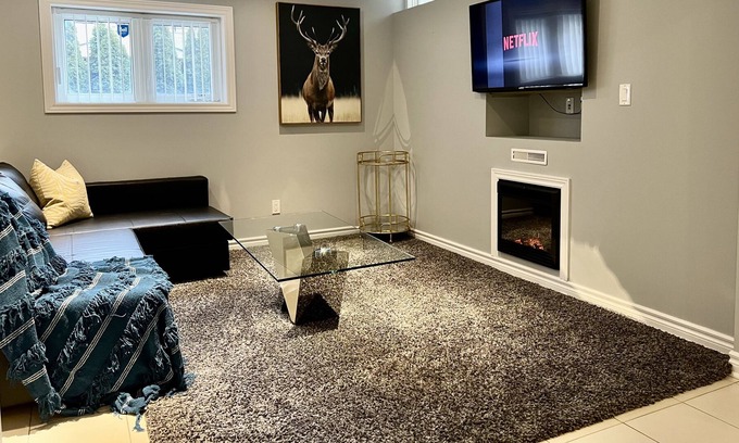 Meadowvale Village House | 2 Bedroom Bs/Apartment, in Mississauga