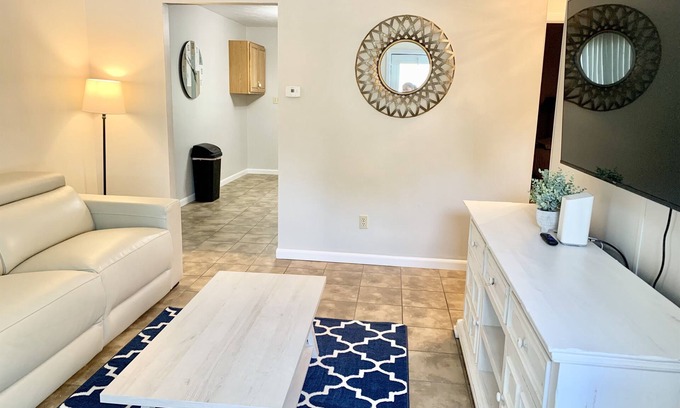 Kokomo Condo | 2 Bedroom Condo located on the Northwest side of Kokomo