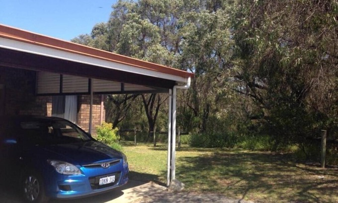 Emu Point Ski Chalet | 2 Bedroom Family Chalet Emu Beach