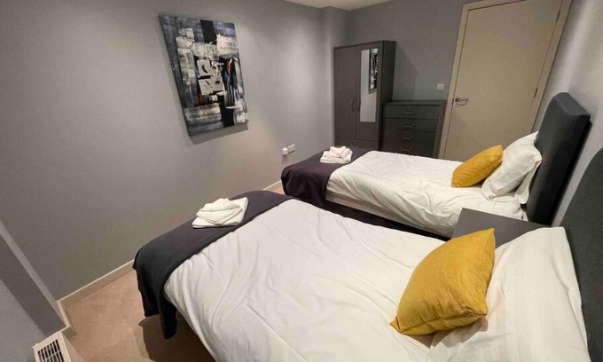Bedford Apartment | 2 Bedroom Flat