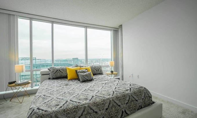 Downtown Baltimore Apartment | 2 Bedroom Fully Furnished Apartment in Baltimore Downtown