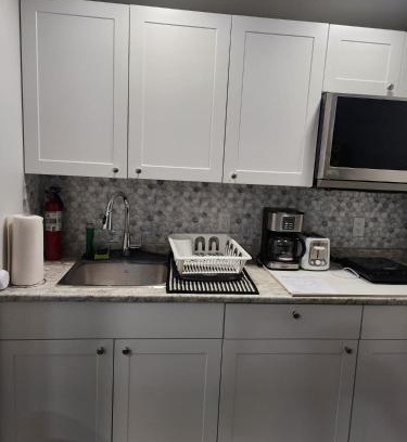 Transcona Apartment | 2 bedroom furnished basement suite