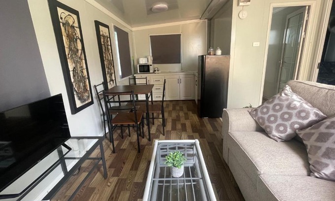 Grafton Apartment | 2 Bedroom Granny Flat with off street parking