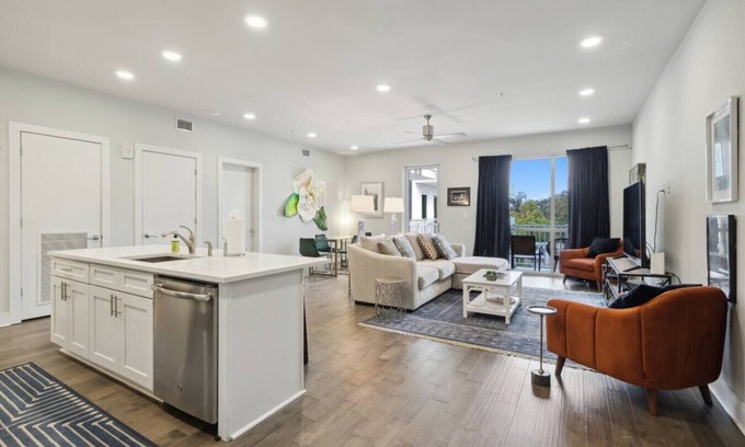 Bywater Condo | 2 Bedroom Luxury Condo In Bywater New Orleans!