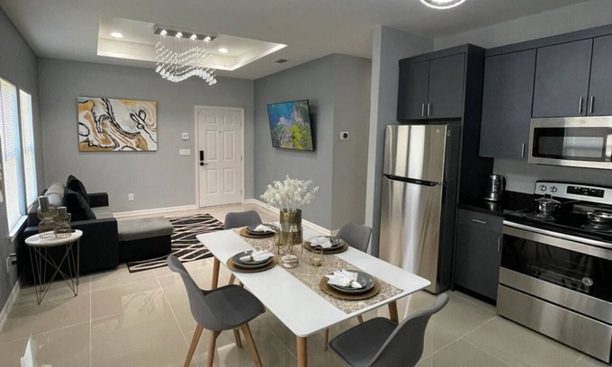 Edinburg Apartment | 2-bedroom Modern Apartment in Edinburg, Texas