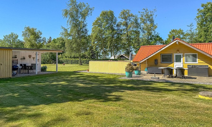 Helberskov Strand House | 2 bedroom nice home in Hadsund