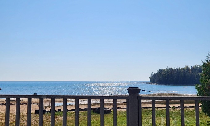 De Tour Village House | 2-bedroom, office, and den - Beachfront Lake Huron home