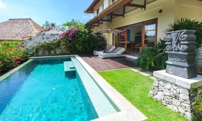 Pecatu House | 2 bedroom pool villa @ jimbaran