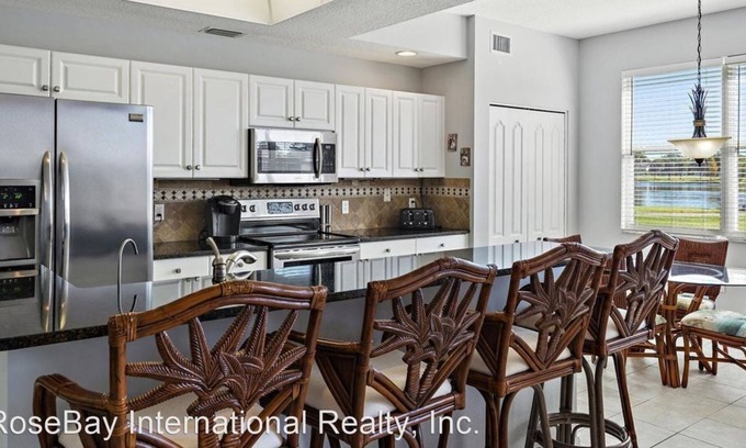 Sarasota Apartment | 2 Bedroom Single family 427910 by Houzlet