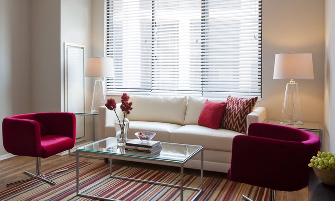 White Plains Apartment | 2 Bedroom Steps from Metro-North to NYC