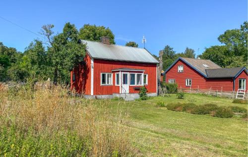 Monsteras House | 2 Bedroom Stunning Home In Habbestorp
