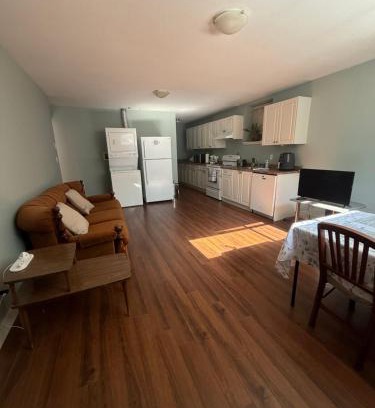 Southwest Gordon Estate House | 2 bedroom Suite with private entrance