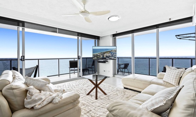 Gold Coast Apartment | 2 Bedroom Unit with Ocean View at Peninsula-Q Stay (Peninsula 32A - 2N - NB)