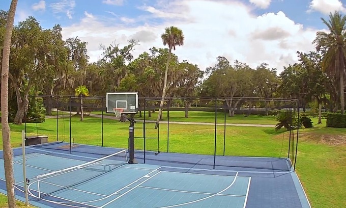 Tropic House | 2-bedrooms 2-baths with PICKLE BALL, TENNIS, BATTING CAGE, BASKETBALL, & POOL.