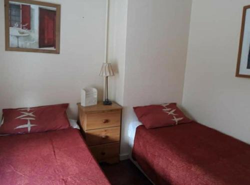 Winchester House | 2 Bedrooms Homestays In Winchester