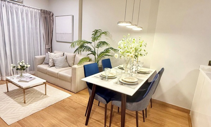 Chang Khlan Apartment | 2 bedrooms, one living room, one bathroom, infinity pool, latex mattress