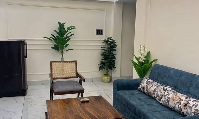 Allahabad Apartment | 2 BHK near Mahakumbh