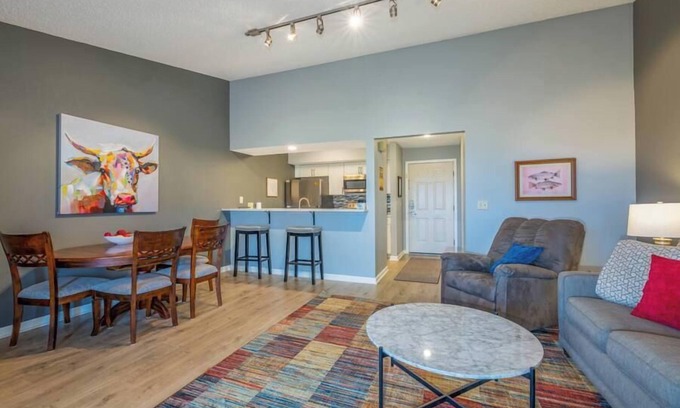 Table Rock Condo | 2 BR/2 BTH Next to clubhouse-3rd Night Free