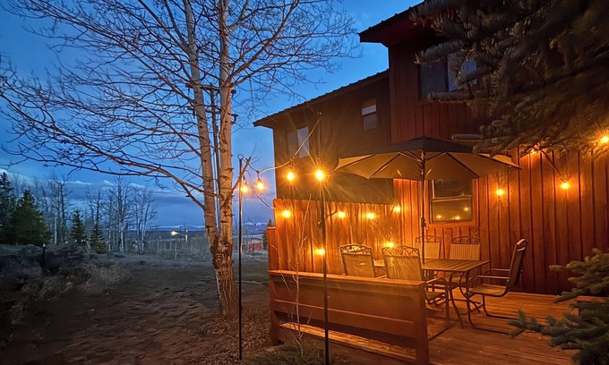 Grand Lake House | 2 BR - 4 SEASON FUN EZ 2 Rocky Mountain National Park, Marina, XC & Winter Park