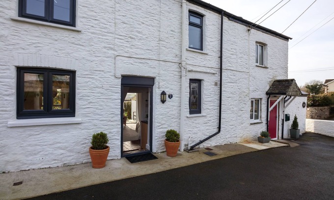 Saint Ann's Chapel Cottage | 2 BR Character Cottage Sleeps 3 in Cornish Village