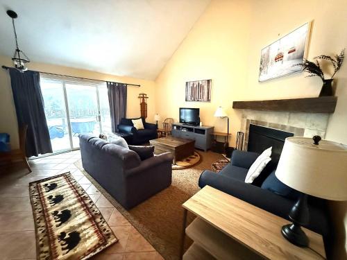 Hancock House | 2 BR Condo Mountain Views At Jiminy Peak- Sleeps 7