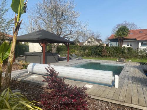 Idron Bed & Breakfast | 2 chambres dans villa avec spa et piscine
