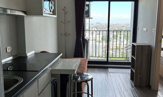 Suan Luang Condo | #2 Cozy 1-bedroom with WiFi, pool and fitness in Bangkok