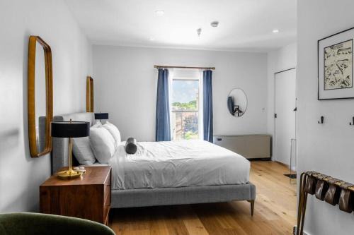Bangor Apartment | 2 King Beds, Historic DTWN Hotel, Steps 2 Restaurants Room # 405