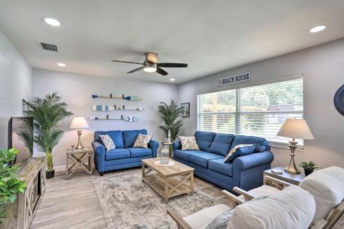 Largo House | 2 Mi to Beach Home with Screened Porch in Largo
