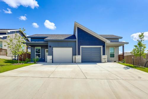 Temple House | 2 Mi to Downtown Temple Newly Built Townhome!