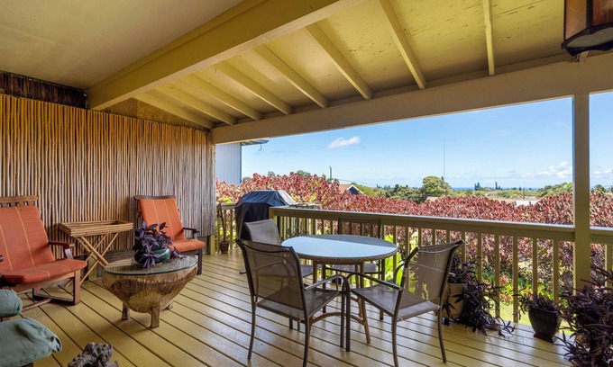 Haiku House | 2 Mi to Hana Hwy: Haiku Home w/Ocean Views!