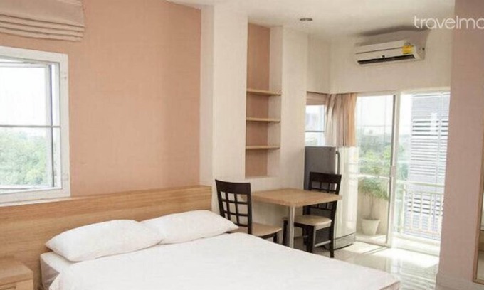 Yan Nawa Apartment | 2 min walk from Surasak BTS (river)