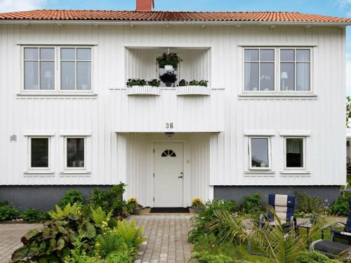 Lysekil House | 2 person holiday home in LYSEKIL