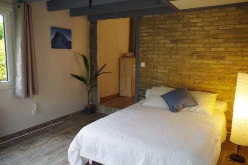 Witry-les-Reims Apartment | 2 pièces dans ancien petit corps de ferme