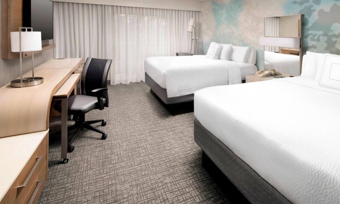 Tanasbourne House | 2 Relaxing Units Near Streets of Tanasbourne Mall, Pets Allowed, Indoor Pool!