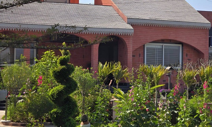 Jabalpur Other | 2 room guesthouse in a charming 44000 sq ft farmhouse in wonderful Jabalpur