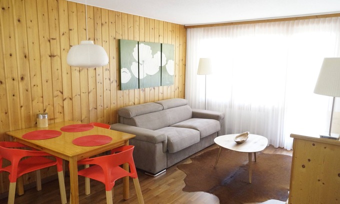 Taesch Apartment | 2 Room, Kitchen, South Balcony, Pool, Covered Parking In Quiet Täsch (zermatt)