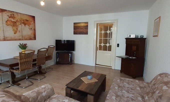 Luebeck Old Town Apartment | 2-room vacation apartment with laundry package - Ferienwohnung Henck
