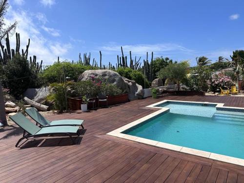 Ayo Apartment | 2 sets of friends getaway