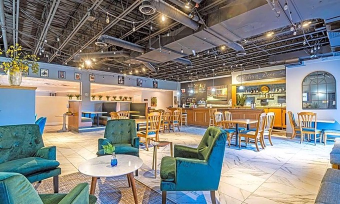 Enfield Hotel | 2-Star Hotel ∙ Quality Inn Halifax Airport