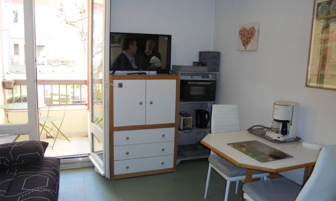 Lamalou-les-Bains Apartment | 2-STAR STUDIO