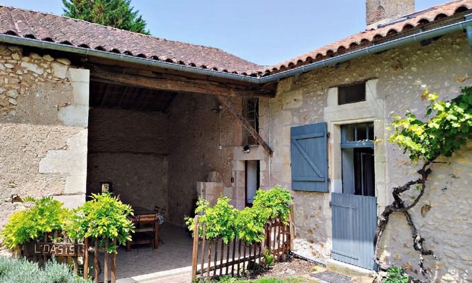 Neuvic Cottage | 2 to 6 people in the heart of Périgord Blanc