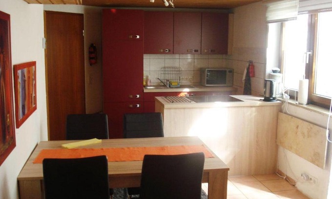 Pliezhausen Apartment | 2-Zimmer-Appartement-Seerose